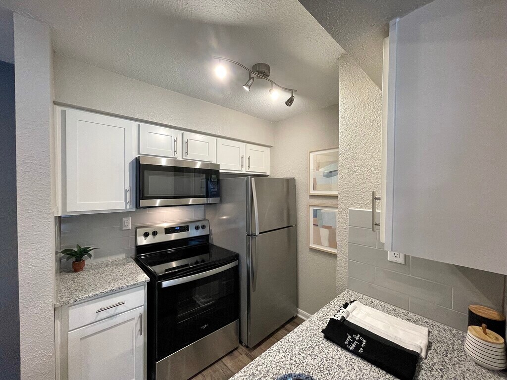 The Abbey at Energy Corridor Apartments in Houston, TX