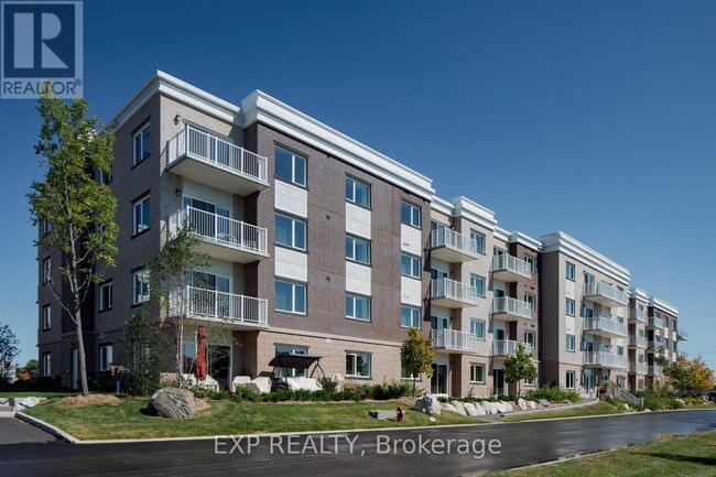 411 Barnet Blvd in Renfrew, ON - Building Photo - Building Photo