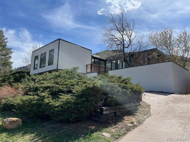 property at 2020 Mt Zion Dr