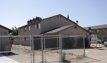 16789 Muscatel St in Hesperia, CA - Building Photo - Building Photo