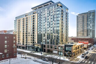 The Larking in Minneapolis, MN - Foto de edificio - Building Photo