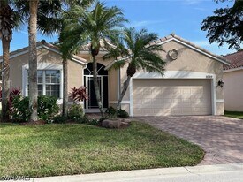20319 Castlemaine Ave in Estero, FL - Building Photo