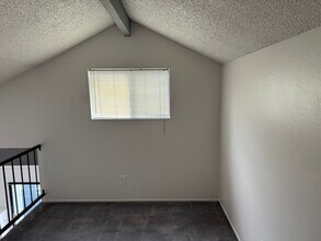 7340 Quill Dr, Unit 77 in Downey, CA - Building Photo - Building Photo