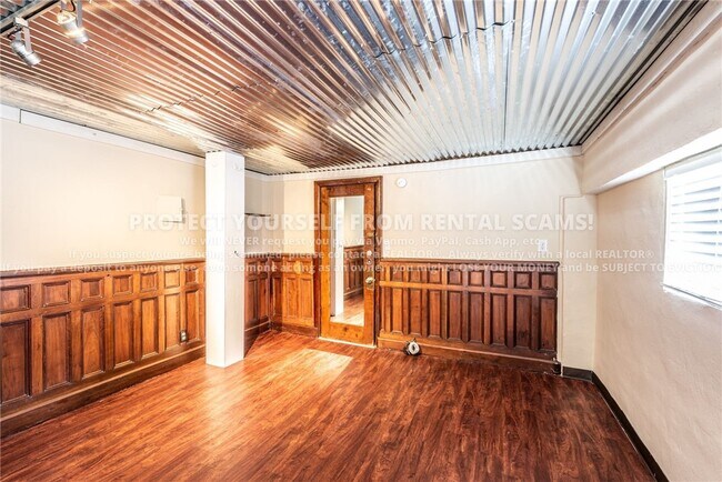 311 Ally in Fayetteville, AR - Building Photo - Building Photo