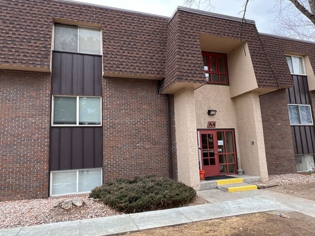 property at 7755 E Quincy Ave