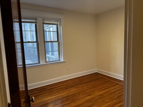 36 Peterborough St, Unit 9 in Boston, MA - Building Photo - Building Photo