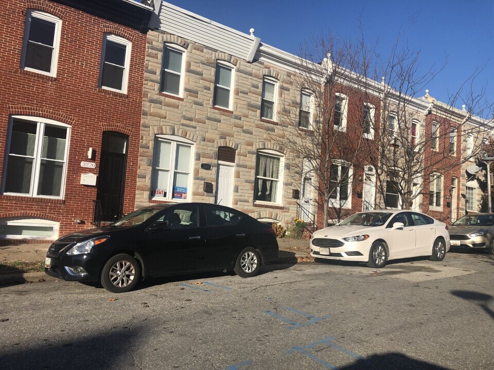 3222 Leverton Ave Photo