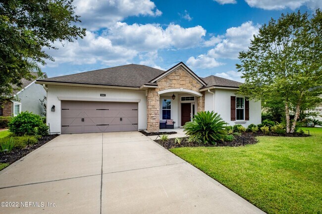 1042 Southern Hills Dr