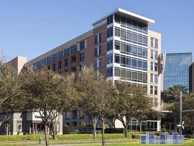 property at 1901 Post Oak Blvd