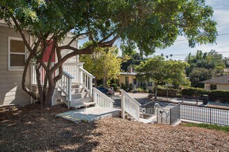 24 N Salinas St in Santa Barbara, CA - Building Photo - Building Photo