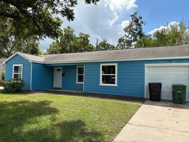 40 Farrell St in Houston, TX - Building Photo - Building Photo