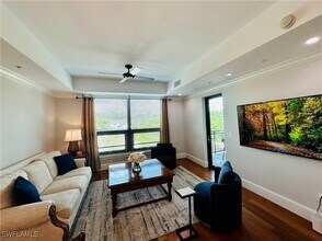9115 Strada Pl in Naples, FL - Building Photo - Building Photo