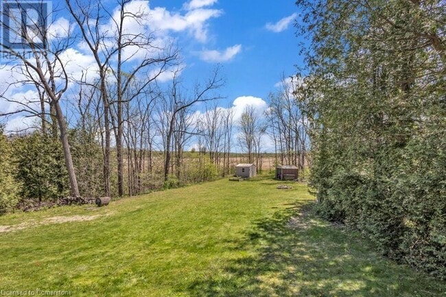 1303 Cedar Creek Rd in Cambridge, ON - Building Photo - Building Photo