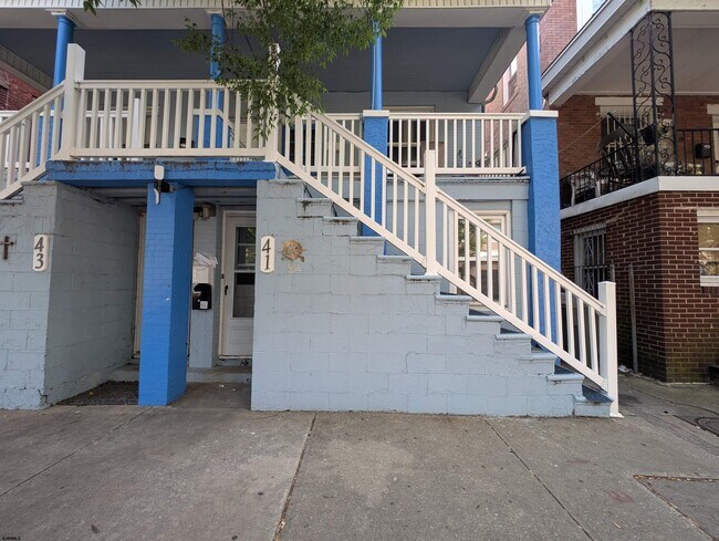 41 Virginia Ave in Atlantic City, NJ - Building Photo - Building Photo