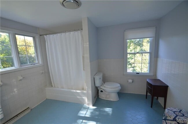 property at 6891 Woodchuck Hill Rd