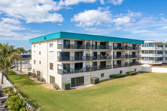 The Surfrider in Indialantic, FL - Building Photo - Building Photo