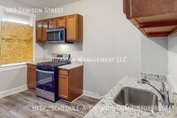 609 Denison St photo'