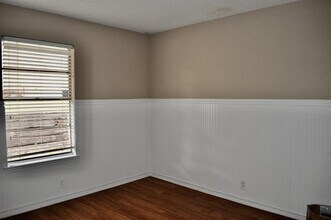 8304 Red Willow Dr in Austin, TX - Building Photo - Building Photo