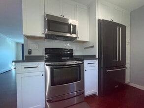 14 Eagle Dr in Salem, NH - Building Photo - Building Photo