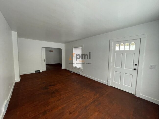 property at 807 Rose St