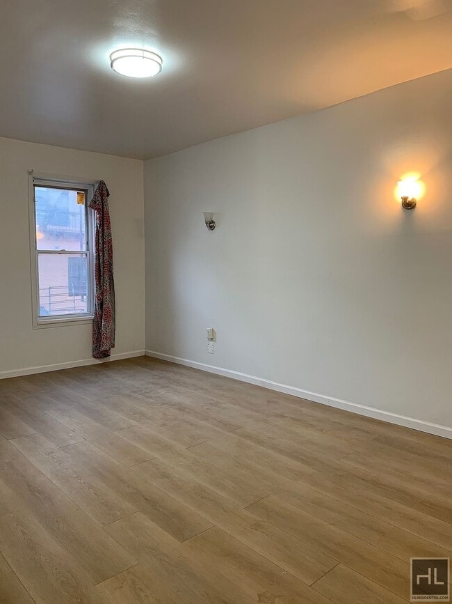 CLEVELAND STREET in Brooklyn, NY - Building Photo - Building Photo