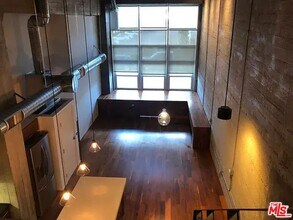 530 S Hewitt St in Los Angeles, CA - Building Photo - Building Photo