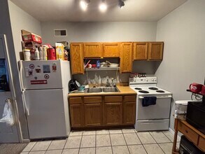 111 E Culton St, Unit 111 E Culton St Apt A in Warrensburg, MO - Building Photo - Building Photo