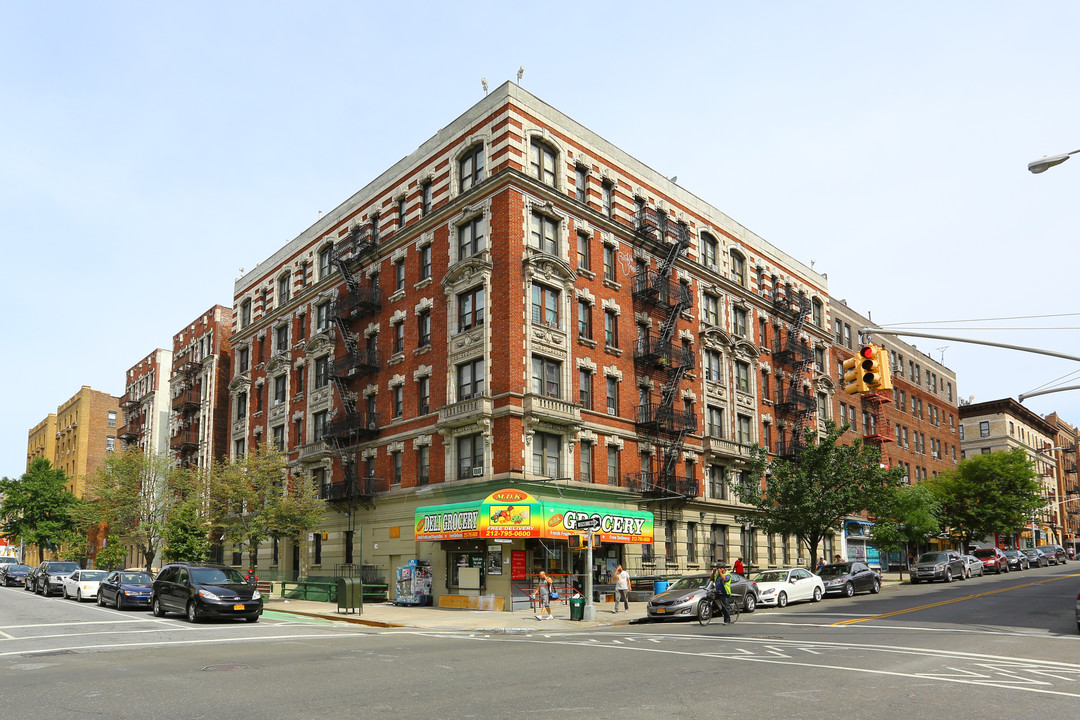 100 Audubon Avenue in New York, NY - Building Photo