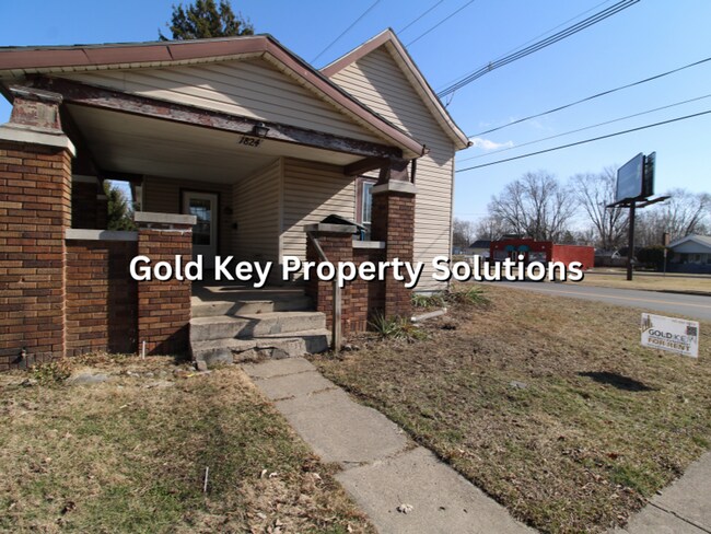 1824 Fairview St in Anderson, IN - Building Photo - Building Photo
