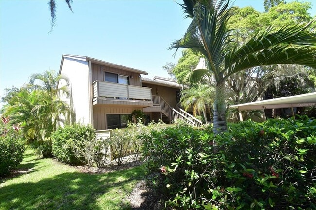 property at 1647 Brookhouse Ct