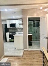 300 D'Arcy Ave in Hamilton Township, NJ - Building Photo - Building Photo