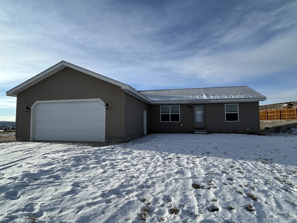 28 Cheyenne Trail in Pinedale, WY - Foto de edificio