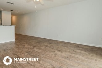 553 Eiseman Wy in Jacksonville, FL - Building Photo - Building Photo