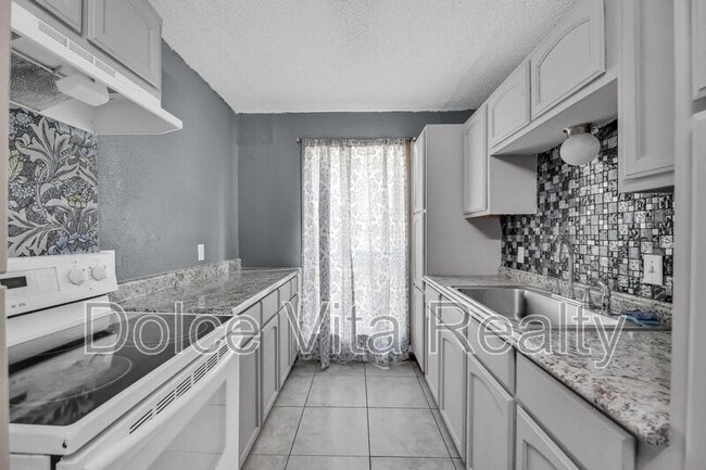 property at 440 W Siesta St