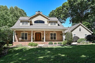 8729 Riverwood Rd in Lake Norman of Catawba, NC - Building Photo - Building Photo