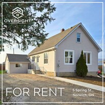 3-Bedroom House in Norwich!! in Norwich, ON - Building Photo