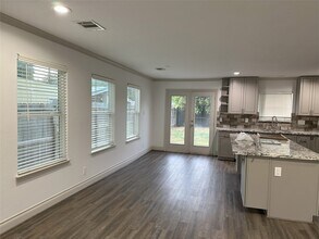 6646 Limestone St in Houston, TX - Building Photo - Building Photo