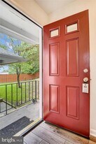 13 Janwall Ct in Annapolis, MD - Building Photo