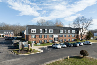 LaPlata Grande Gardens in La Plata, MD - Building Photo - Building Photo