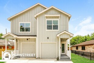 7321 Conley St in Houston, TX - Building Photo