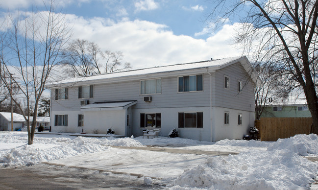 211-217 N Farrell Rd in Lockport, IL - Building Photo - Building Photo