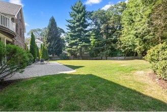 66 Forest Ave in Newton, MA - Building Photo - Building Photo