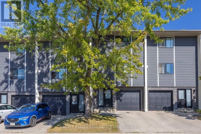 property at 135 Chalmers St S