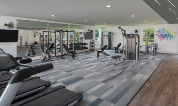The Reserve At White Oak in Baton Rouge, LA - Building Photo - Building Photo