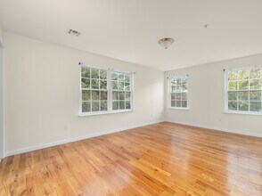 682 S 19th St in Newark, NJ - Building Photo - Building Photo