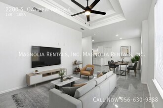 2200 S Oakview Dr, Unit 4 in Edinburg, TX - Foto de edificio - Building Photo