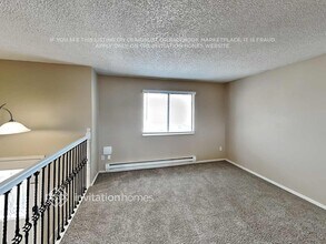 16514 E Bails Pl in Aurora, CO - Building Photo - Building Photo