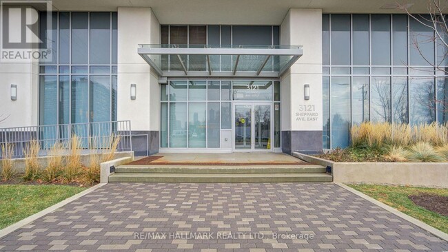 3121-3121 Sheppard Ave E in Toronto, ON - Building Photo - Building Photo