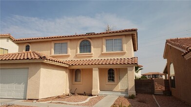 970 Flapjack Dr in Henderson, NV - Building Photo - Building Photo