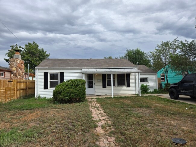 property at 2040 Geneva St
